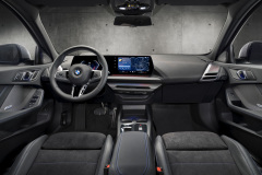 BMW-1-F70-2025-11