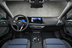 BMW-1-F70-2025-18