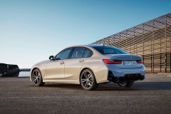 BMW-3-Series-2023-1280-10
