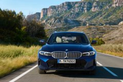 BMW-3-Series_Touring-2023-1280-11