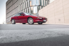 BMW-850i-E31-1