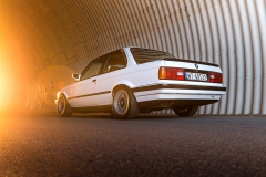 BMW-E30-White-14