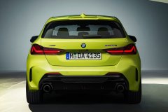 BMW-M135i_xDrive-2022-1280-05