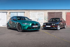 BMW-M3-E30-vs-BMW-M3-G82-4