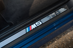BMW-M5-E39-Touring-32