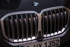 BMW-X7-facelifting-grill