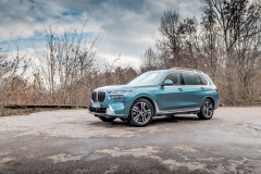 BMW-X7-40d-7