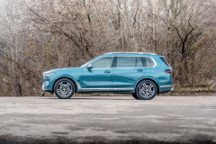 BMW-X7-40d-9