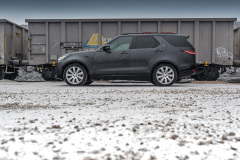 Land-Rover-Discovery-2