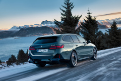 Nowe-BMW-5-Touring-2024-21
