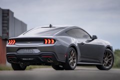 Ford-Mustang-2024-3