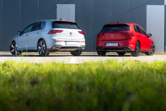 VW-Golf-GTI-vs-VW-Golf-GTE-13