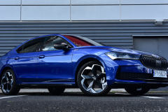 Skoda-Superb-PHEV-Sportline-16