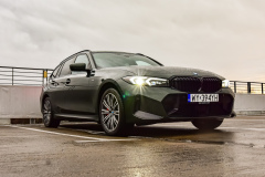 TEST-BMW-330e-Touring-12