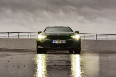 TEST-BMW-330e-Touring-13