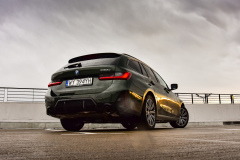 TEST-BMW-330e-Touring-2