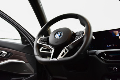 TEST-BMW-330e-Touring-9