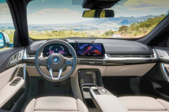 P90465613_highRes_the-all-new-bmw-x1-x