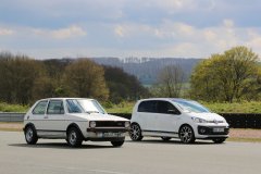 Volskwagen-up-GTI-vs-Golf-Mk-1-GTI