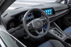Volkswagen-Golf_R_Estate-2022-1280-23