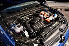 VW-Passat-eHybrid-23