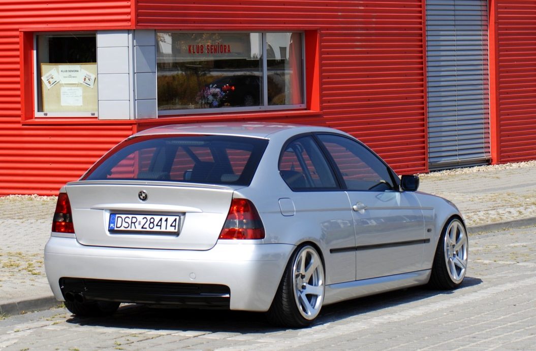Szczególne BMW E46 320 td Compact Trends Magazines
