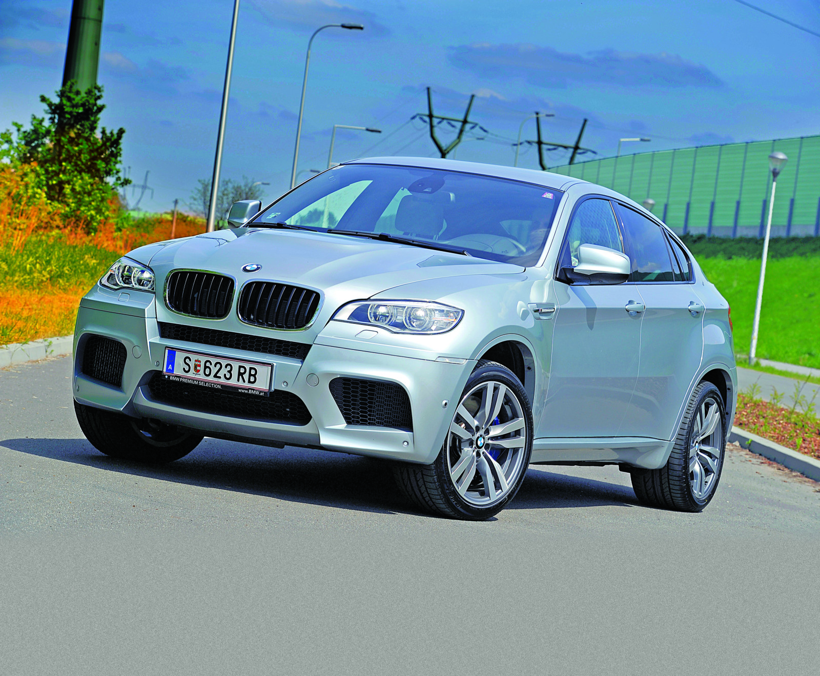 Test BMW X6 M. Wszechstronny sportowiec Trends Magazines