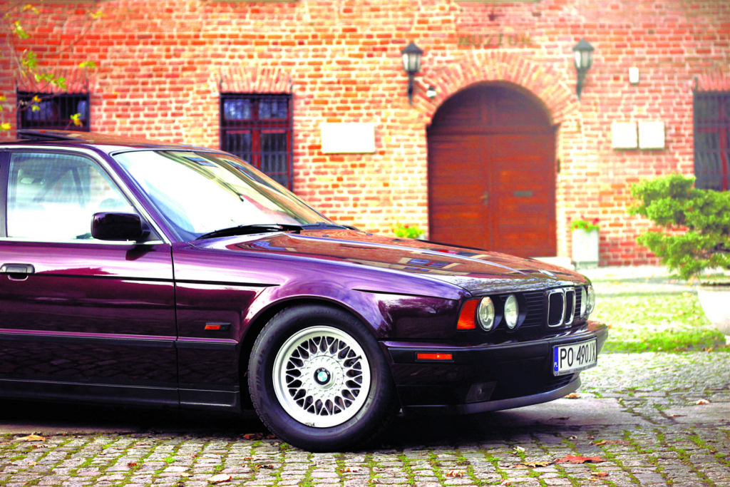 BMW_E34_520i
