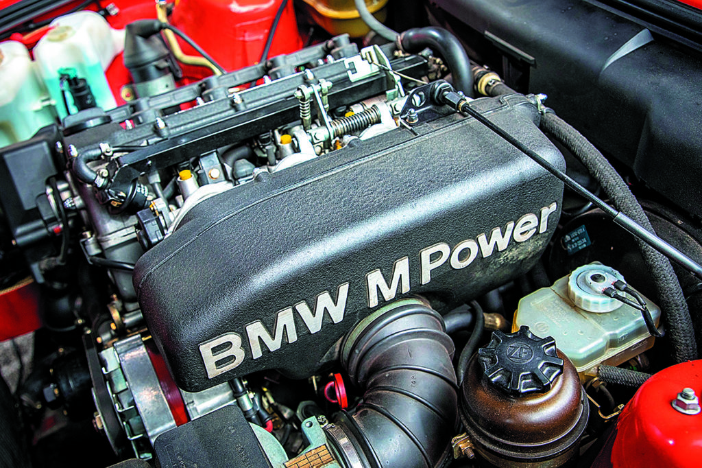 Silnik BMW E30 M3