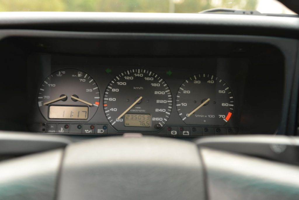 VW Corrado R36 4-Motion zegary