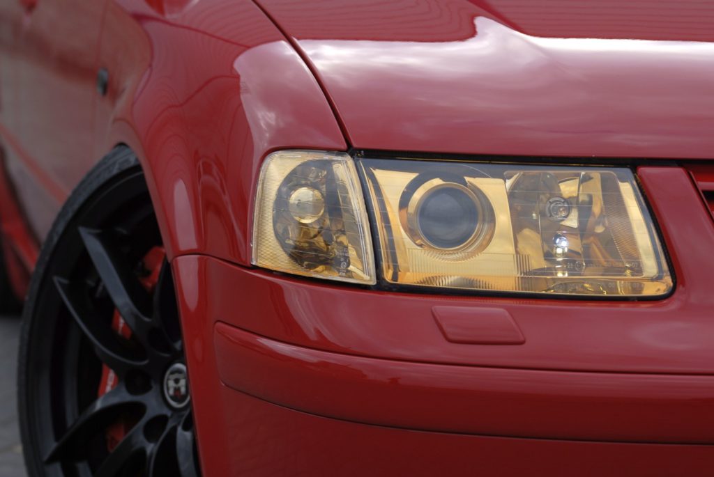 VW Passat B5 tuning reflektor przedni
