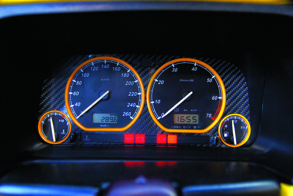 Tuning VW Golf III VR6 Turbo Syncro zegary