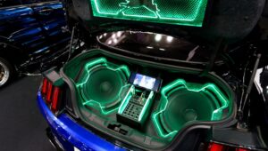 Subwoofer w bagażniku