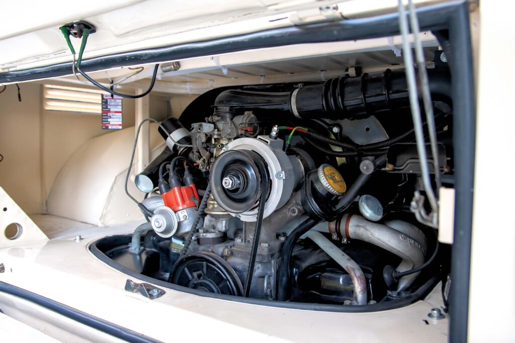 Transporter T1 Bulik 1966 r. silnik