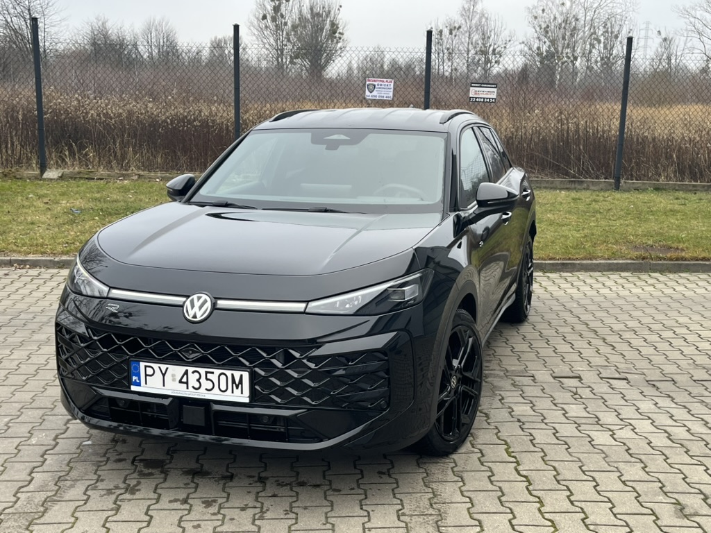 VW T-Roc R-Line 1.5 2026 r. widok od frontu