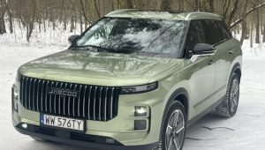 Jaceoo 7 AWD z przodu