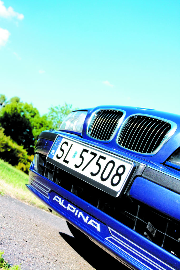 BMW-Alpina-B10-3.3-zdjęcie przedniego zderzaka