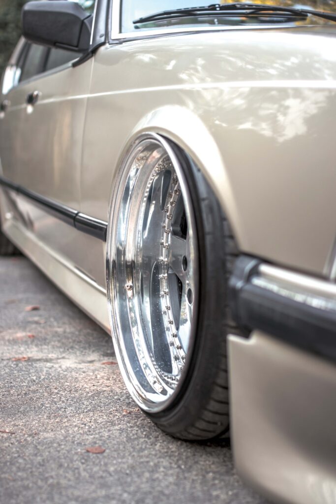 BMW E23 735i błotnik i felga