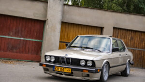 BMW E28 535i