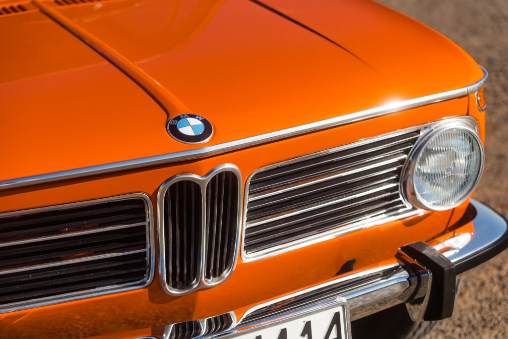 BMW_2002 _inka_orange grill
