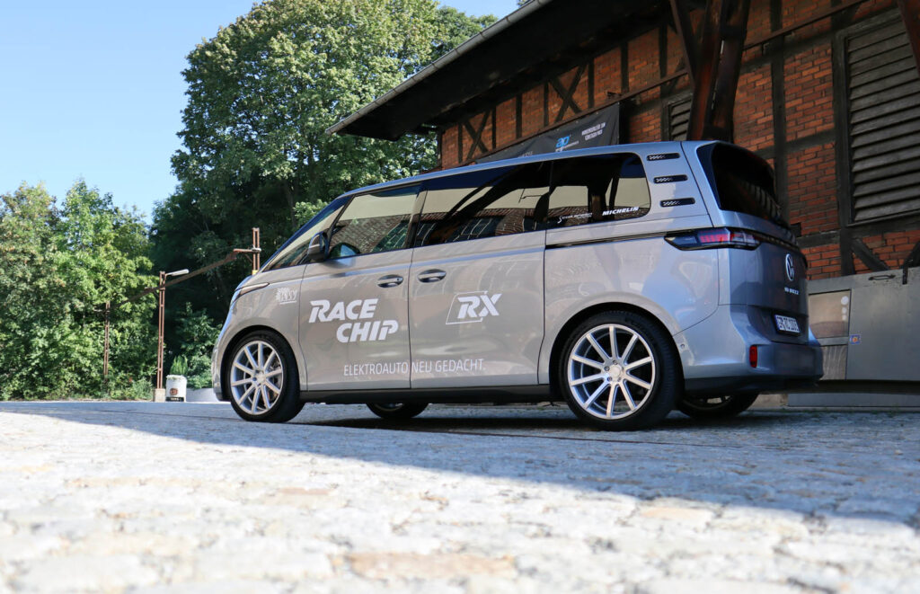 Tuning_CorSpeed_Deville_IDBuzz_widok z boku