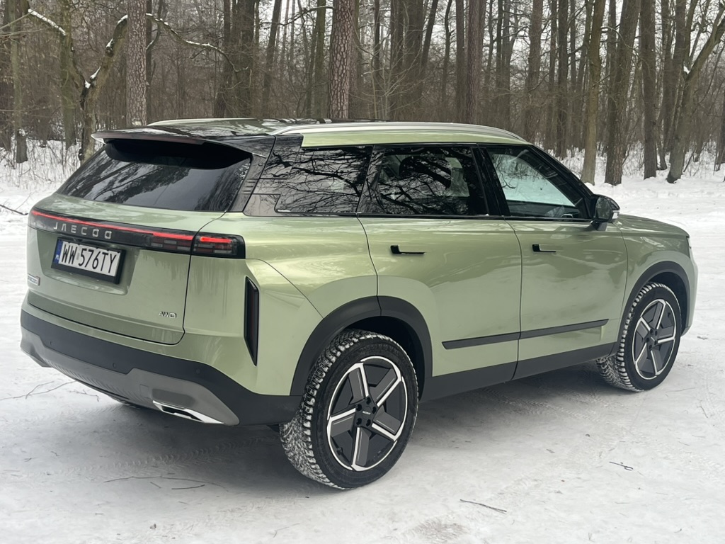 Jaceoo 7 AWD od tyłu