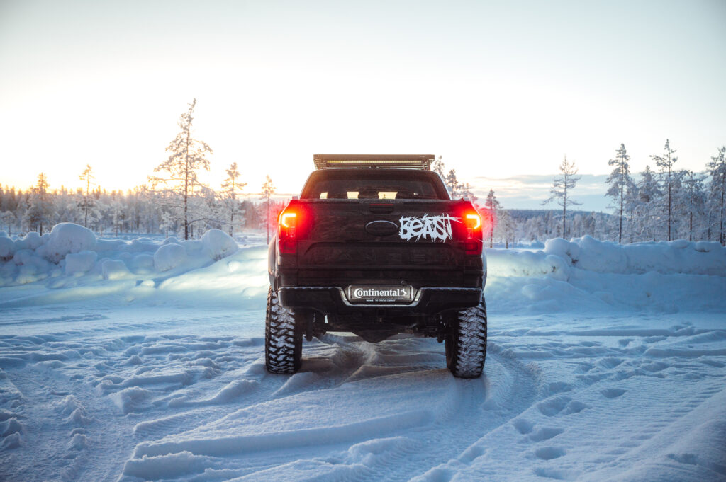 Ford_Ranger tył auta