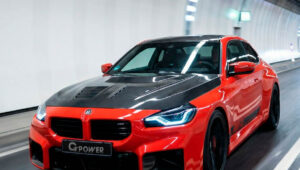 G-POWER_M2_G87_Venturi auto w czasie jazdy