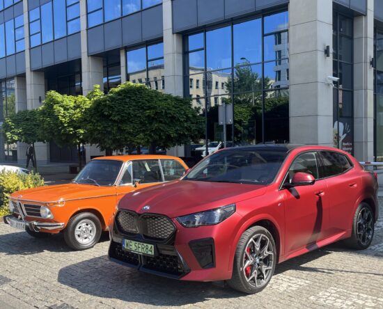 BMW iX2 Drive 30 i BMW 2002