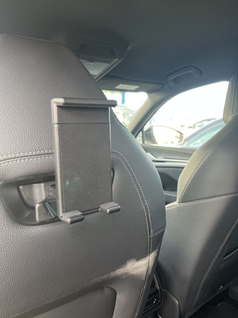 Skoda Kodiaq Sport Line 2.0 TDI 4x4 uchwyt na telefon lub tablet