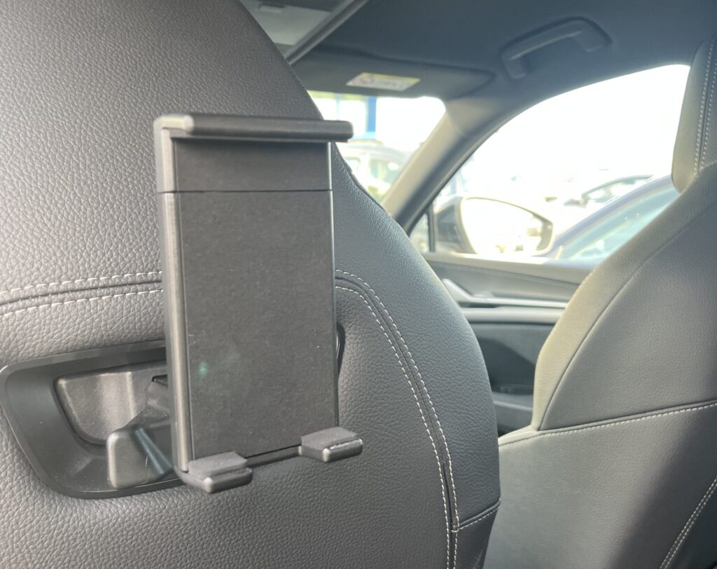 Skoda Kodiaq Sport Line 2.0 TDI 4x4 uchwyt na telefon lub tablet