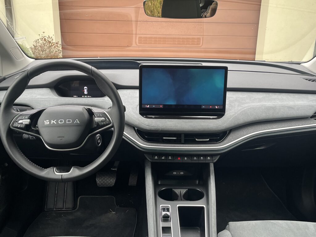 Skoda Enyaq 85 kokpit