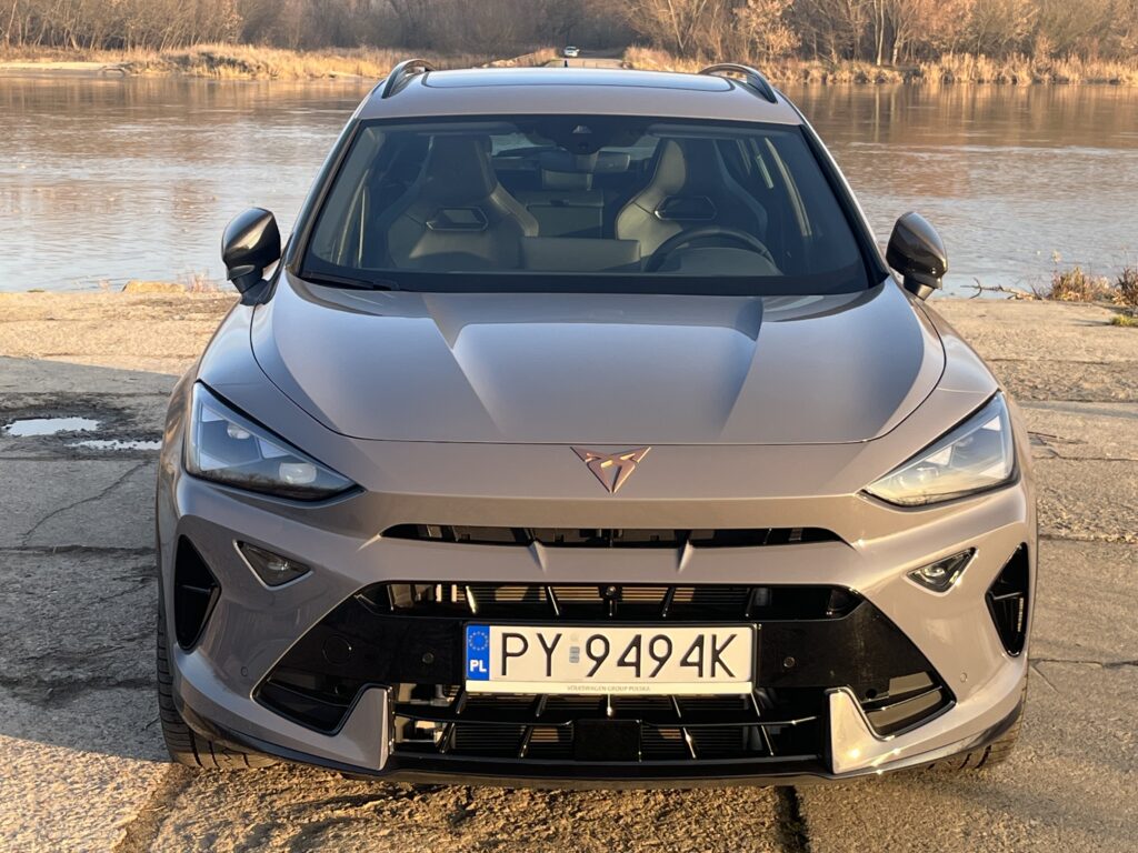 Cupra Formentor VZ PHEV przód auta