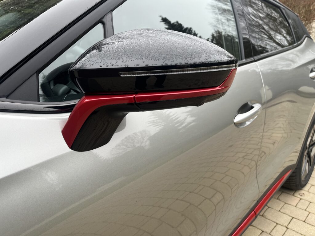 Omoda 5 1.6 TGD-i obudowa lusterka